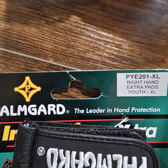 NIP- Markwort Palmgard Xtra Inner Glove, Black- Childrens size XL- Right Hand - Picture 8 of 11